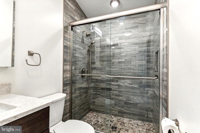 Building Photo - 1500 St Margarets Rd