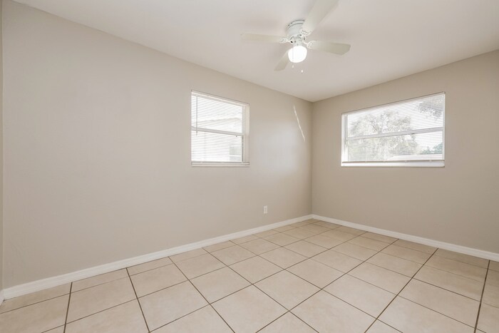 Building Photo - 5448 63rd Way N