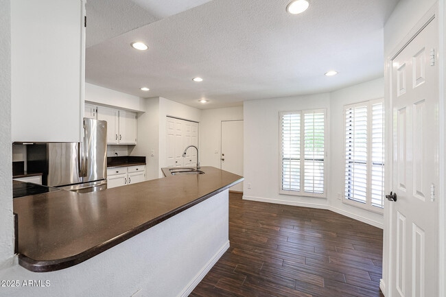 Building Photo - 7391 W Kristal Way