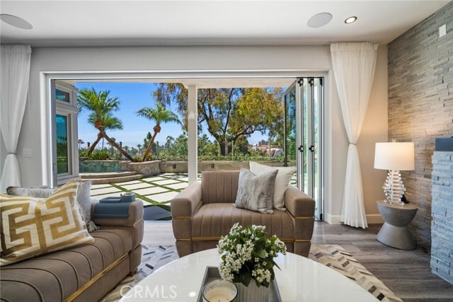 Building Photo - 14 Glastonbury Pl