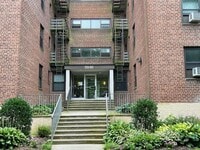 Building Photo - 211-02-211-73 73rd Ave