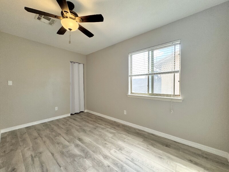 Building Photo - 14169 Tierra Delfin Dr
