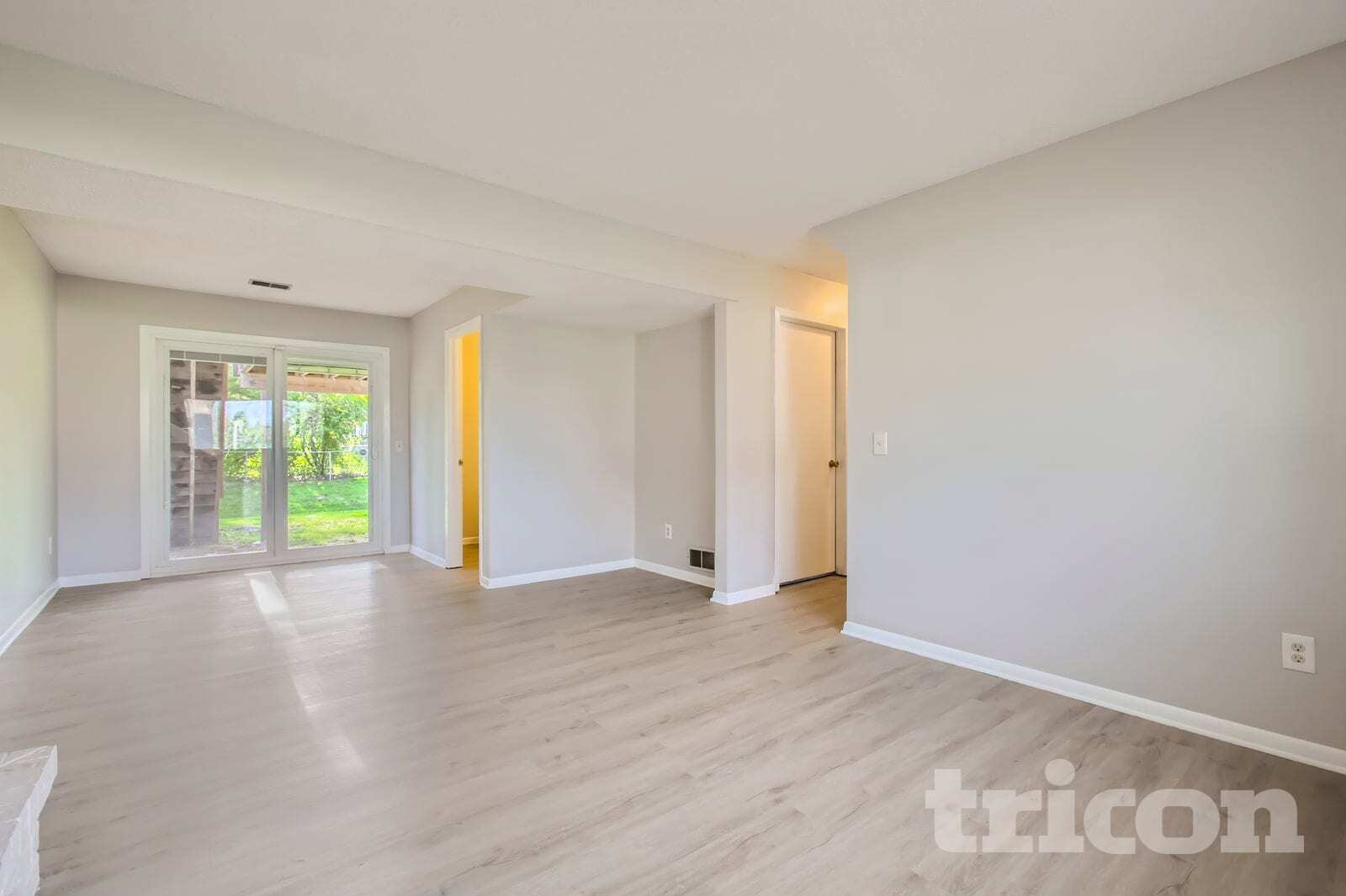 Building Photo - 8301 Thomas Ave N