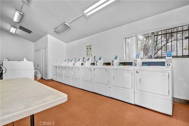 Building Photo - 5700 Etiwanda Ave
