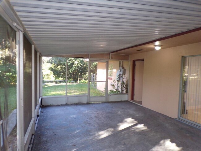 Building Photo - 2982 SE 110th St