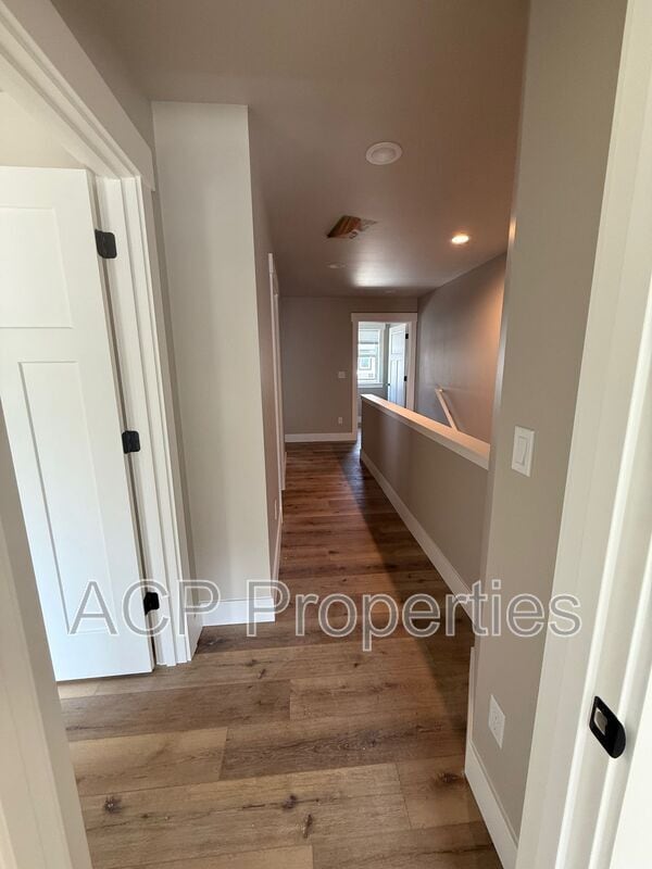 Building Photo - 2205 DeJong Dr