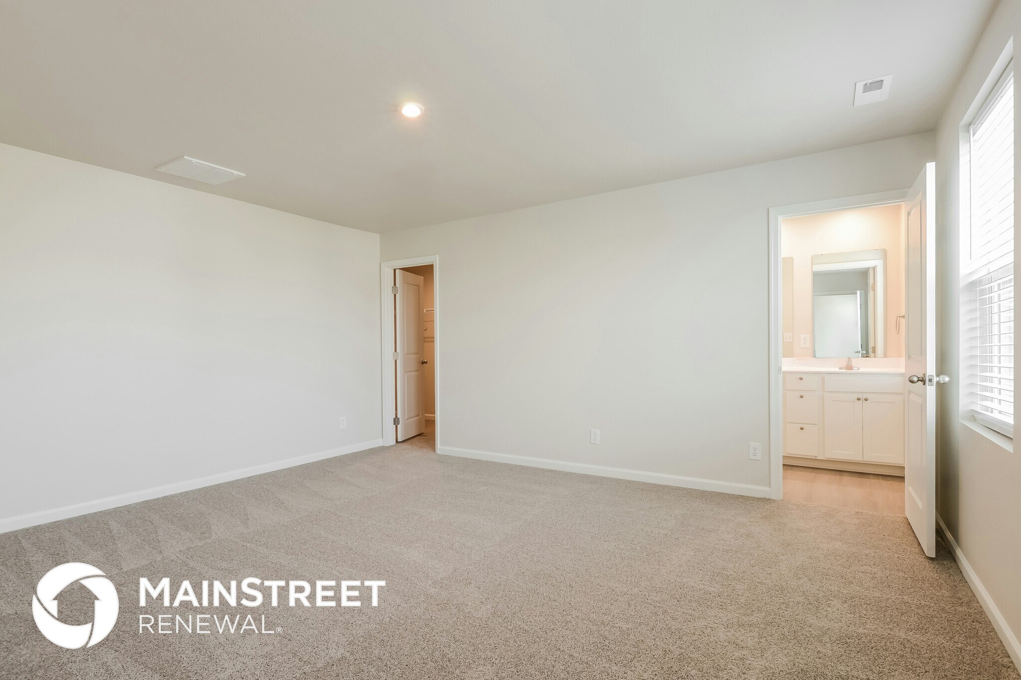 Building Photo - 13781 N Rising Sun Cir E