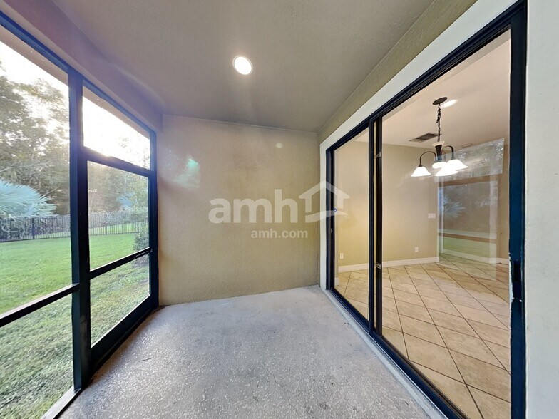 Building Photo - 8241 Dunham Station Dr