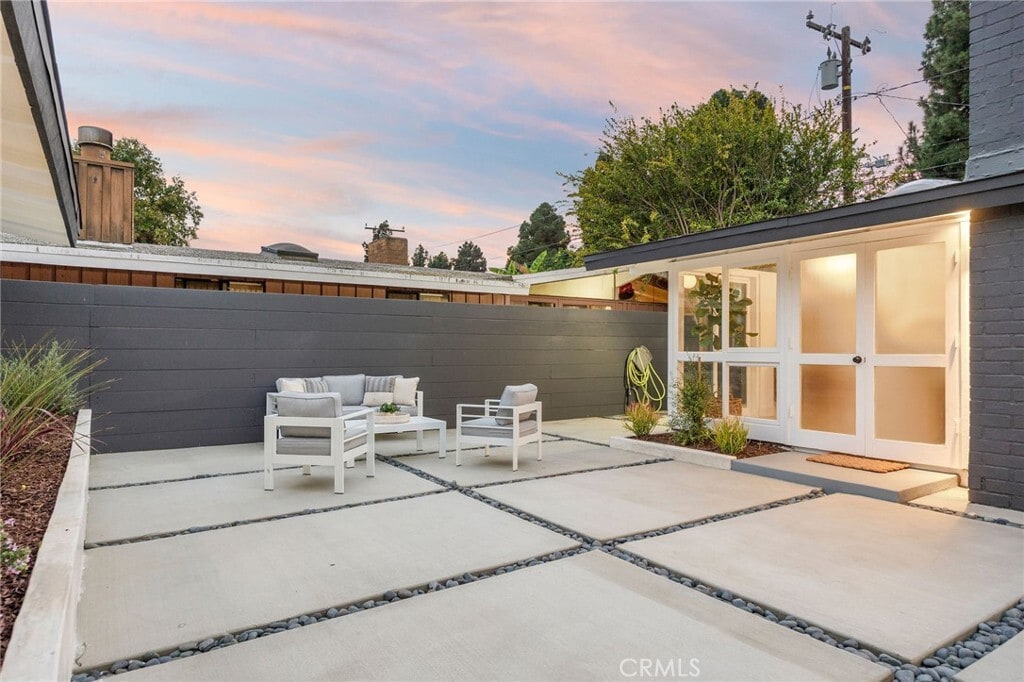 Building Photo - 3103 Shipway Ave