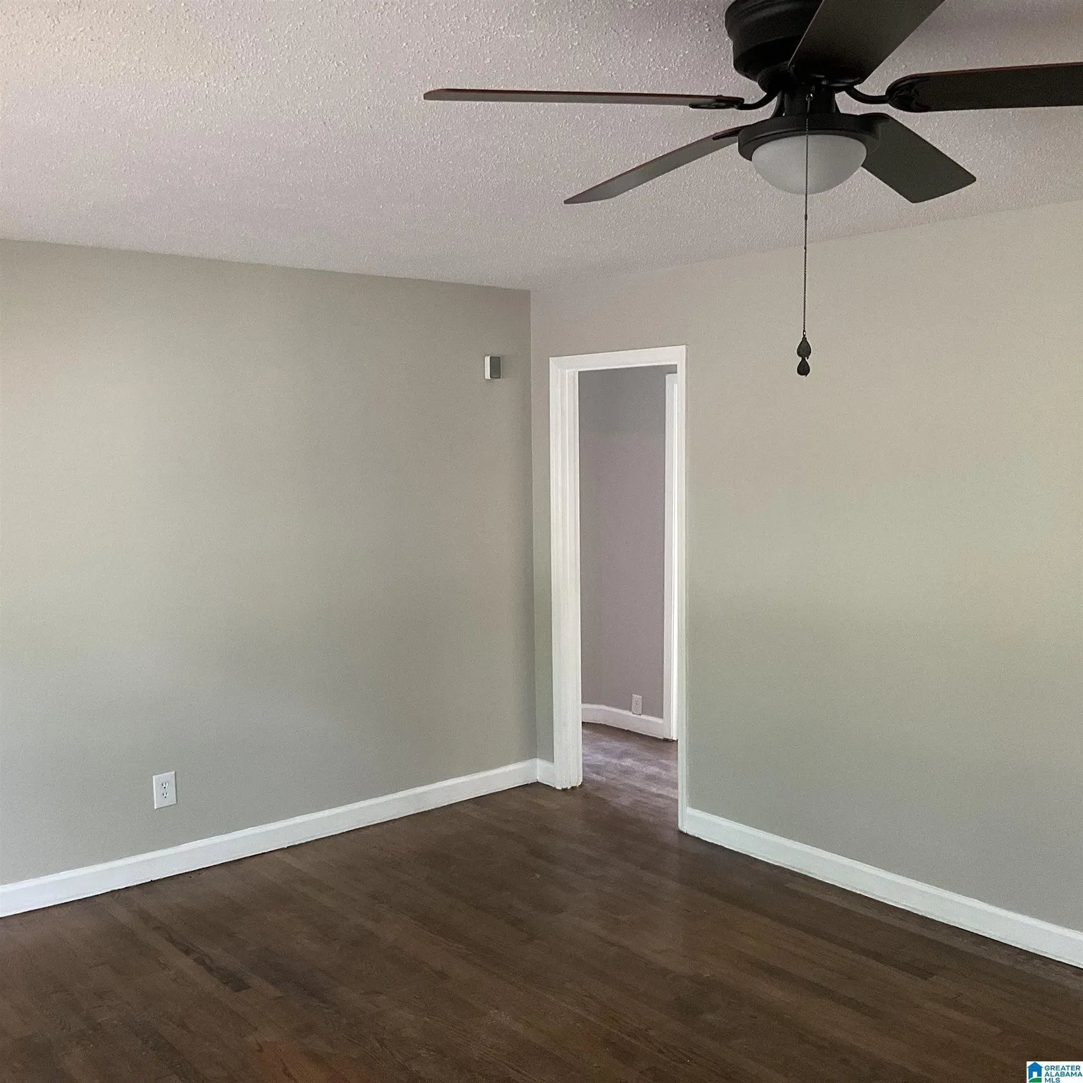 Building Photo - 724 84th St S