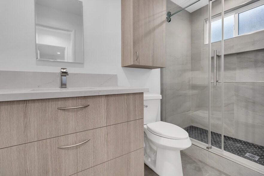 Building Photo - 1155 Exposition Blvd