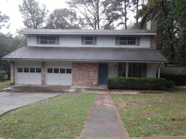 Primary Photo - Red Oak Drive Property