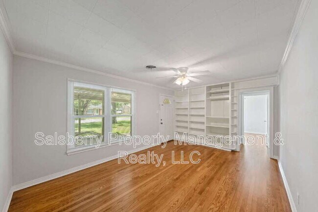 Building Photo - 5601 N Schilder Dr