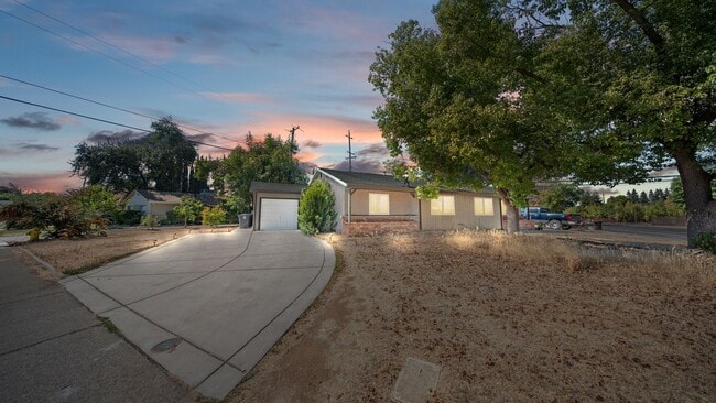Primary Photo - Rancho Cordova - 2 Bedroom