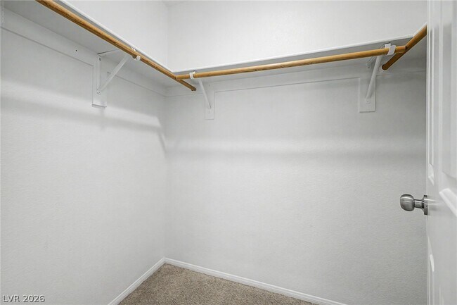 Building Photo - 10547 Lilac Tree Ave