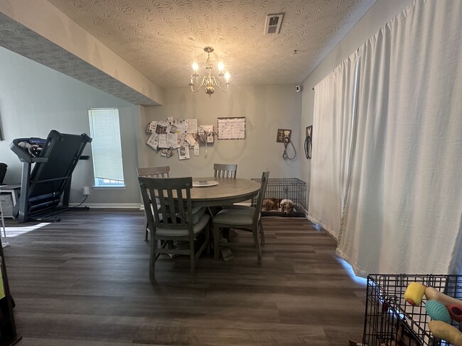 Dining Room 2 - 2542 King Arthur Way