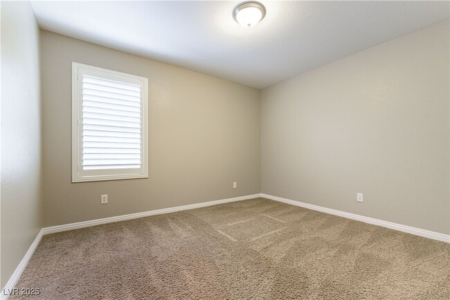 Building Photo - 1433 Overseer Ave