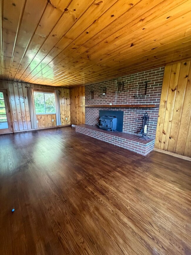 Building Photo - 4220 Araby Church Rd