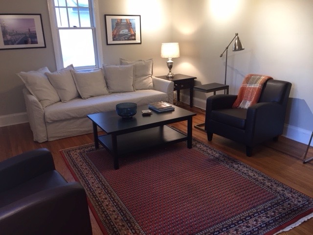 Living Room and entrance - 2126 Chesterfield Ave