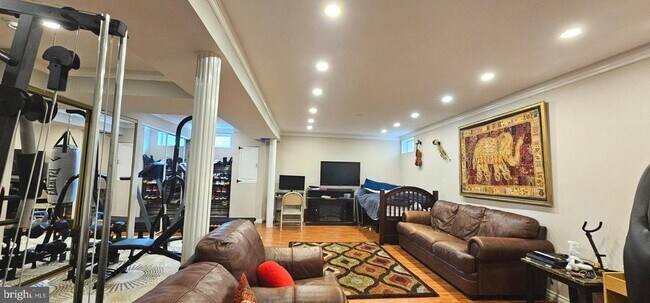 Building Photo - 4033 Pickstone Dr