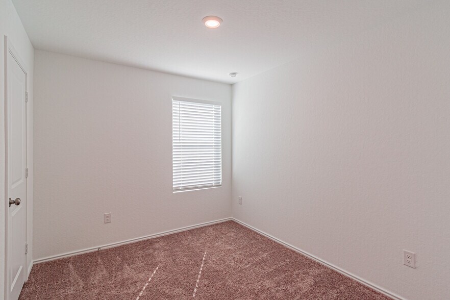 Building Photo - 7703 Chancery Gate