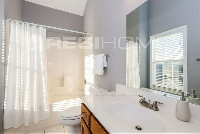 Building Photo - 107 Newport Meadows Cir