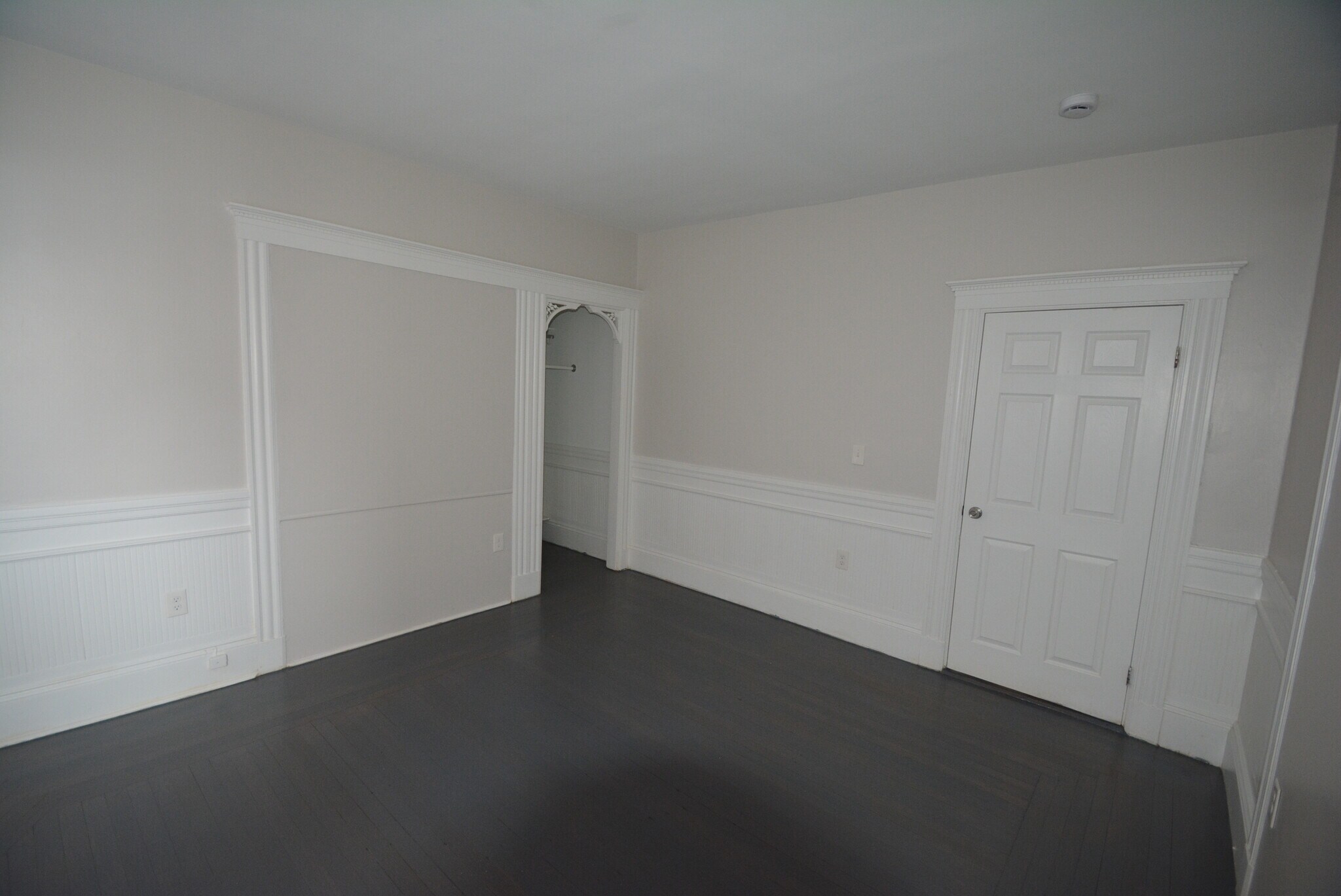 Building Photo - 31 Claybourne St