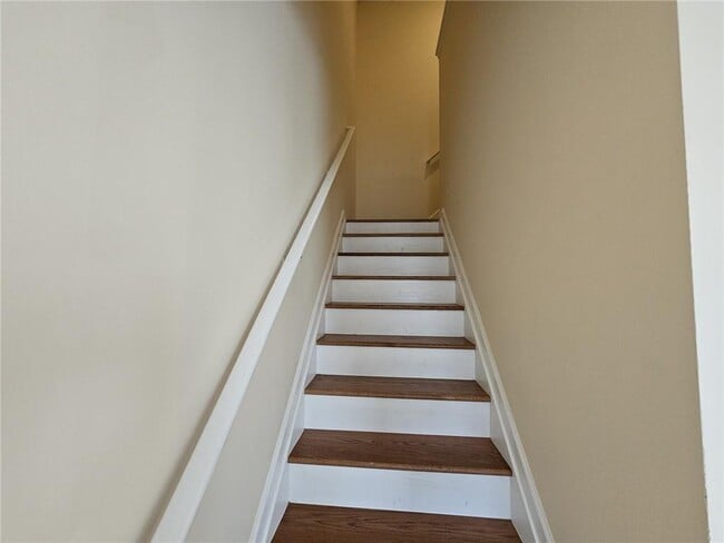 Building Photo - 2425 Ivey Crest Cir