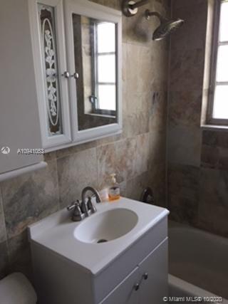 Building Photo - 4172 Chase Ave