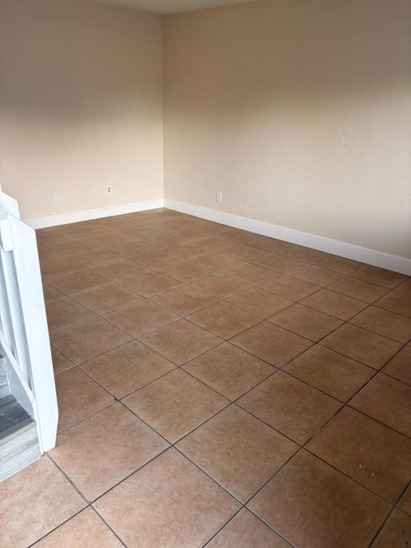 Building Photo - 1215 Alabama Ave