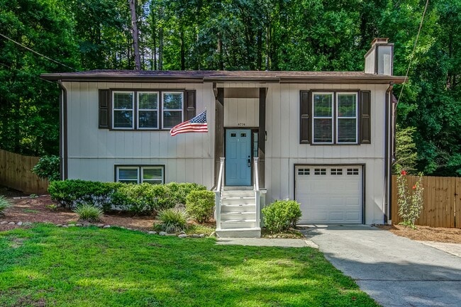 Building Photo - Renovated 4 bed home in Kennesaw w/ Designer Kitchen