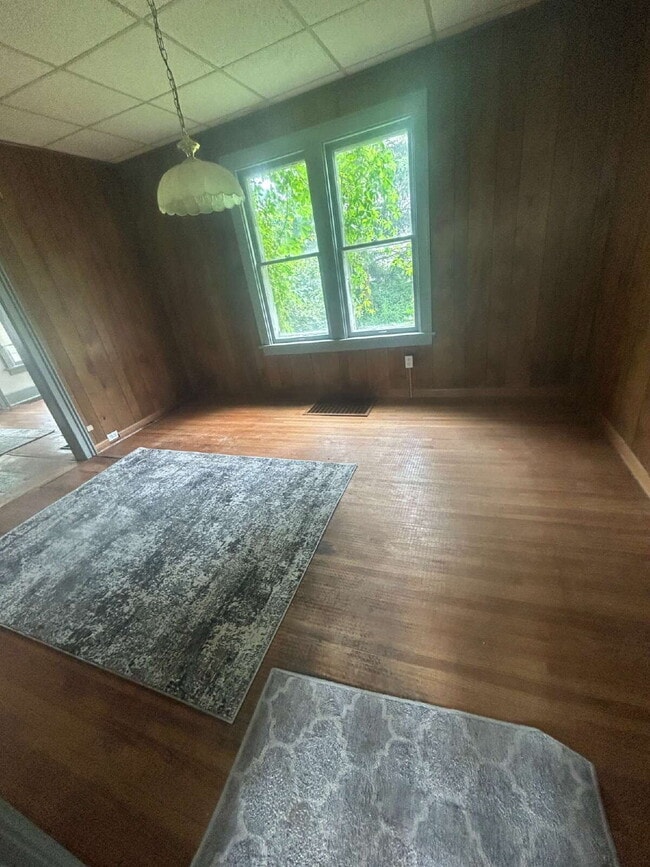 Building Photo - 1 Bedroom Apartment in Perry – Available August 8th, 2026