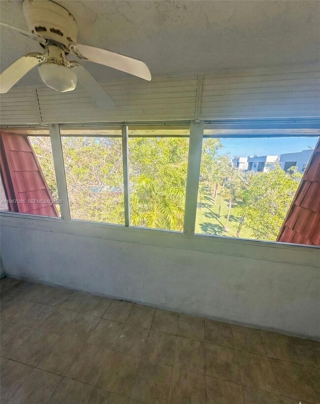 Building Photo - 22605 SW 66th Ave