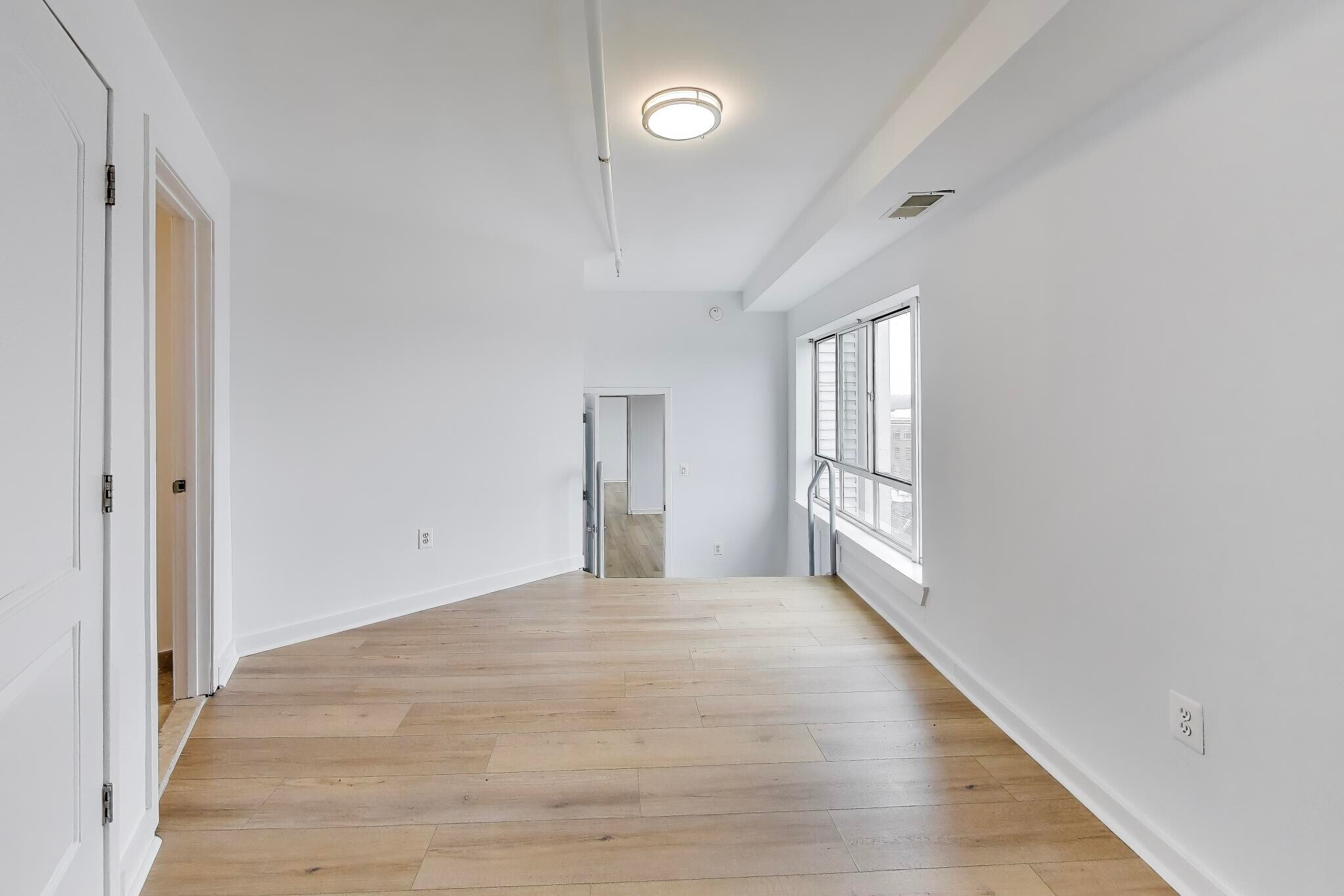 Building Photo - 5885 Colorado Ave NW