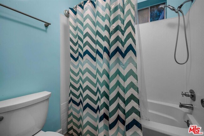 Building Photo - 5651 Windsor Way