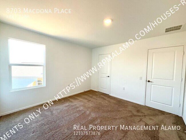 Building Photo - 8703 Macdona Pl
