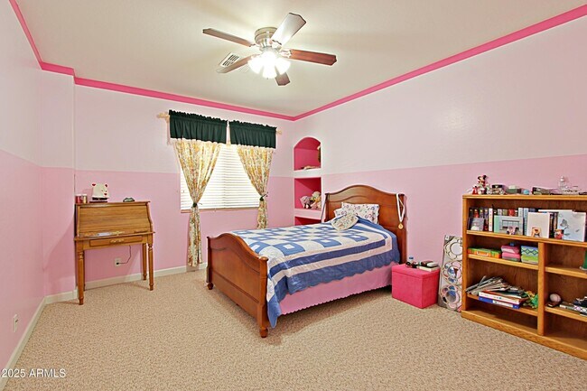 Building Photo - 18560 E Strawberry Dr