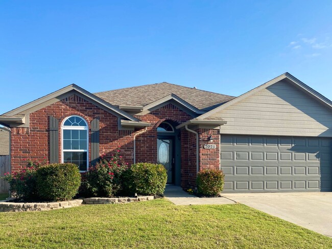 Building Photo - Beautiful rental home in Heatherwood!