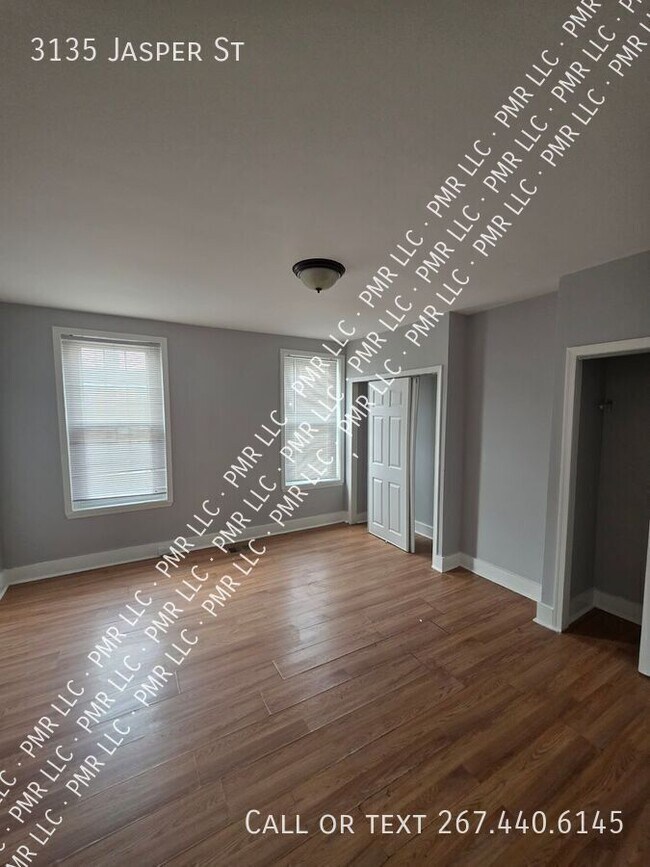 Building Photo - 3135 Jasper St