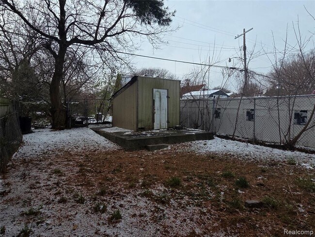 Building Photo - 3053 Tillman St