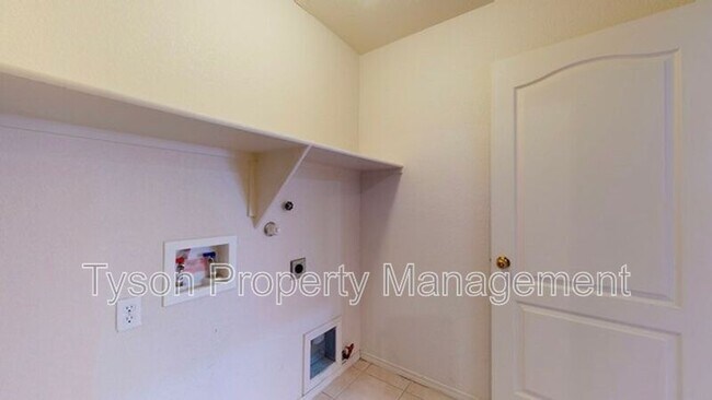 Building Photo - 3422 Stony Meadows Cir