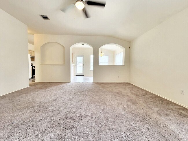 Building Photo - 1707 Zydeco Dr