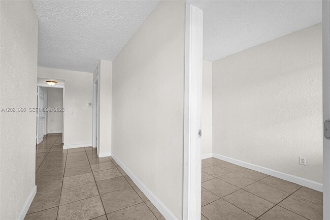 Building Photo - 400 NW 65th Ave