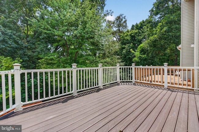 Building Photo - 7259 Worsley Way