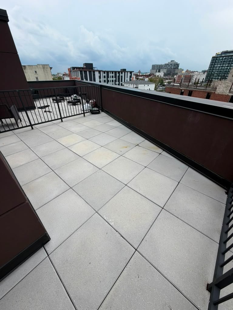 Building Photo - 486 Market St