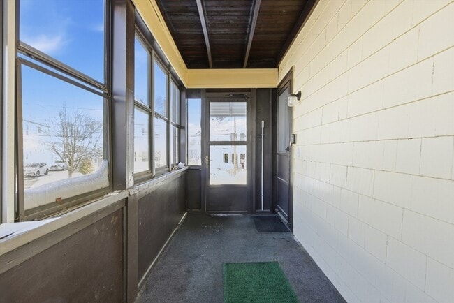 Building Photo - 7 Clyde Rd