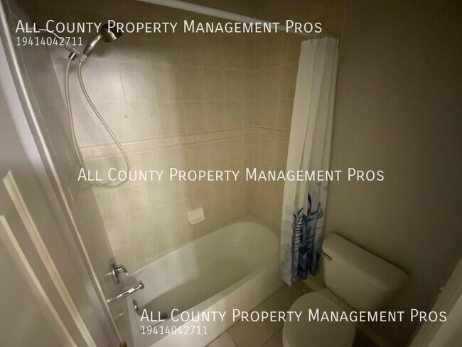 Building Photo - 3429 Parkridge Cir