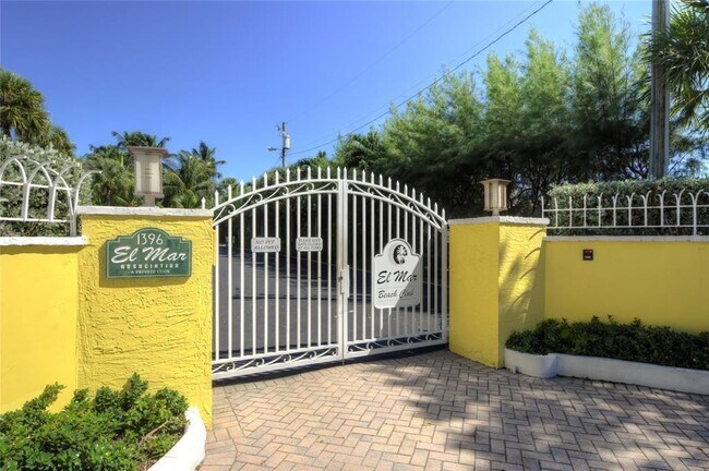 Building Photo - 1391 S Ocean Blvd