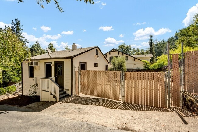 Building Photo - 1303 Foothill Blvd