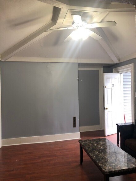 Building Photo - 309 Columbus Ave